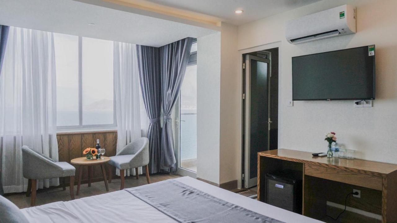 Glory Nha Trang Hotel Buitenkant foto
