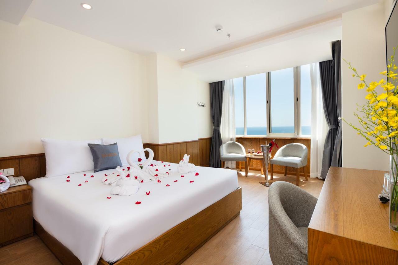 Glory Nha Trang Hotel Buitenkant foto