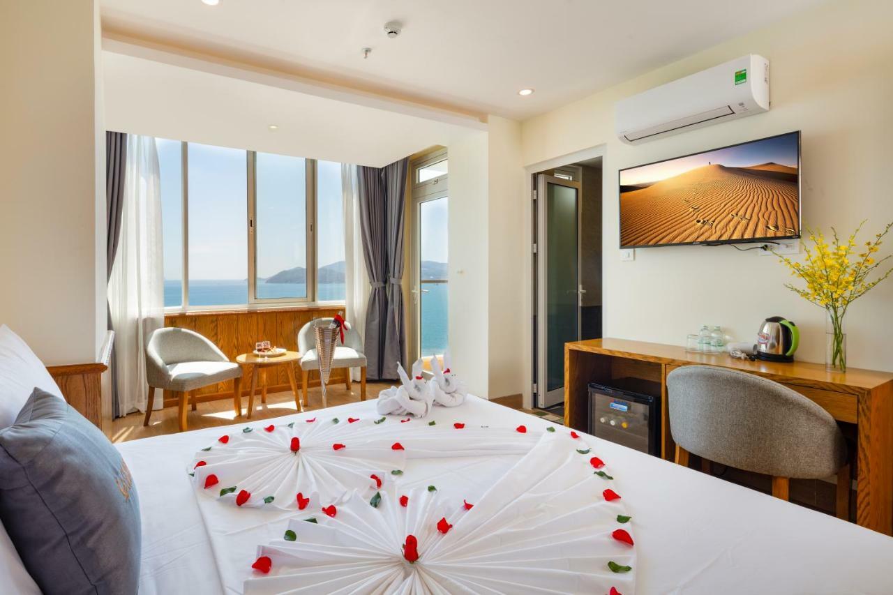 Glory Nha Trang Hotel Buitenkant foto