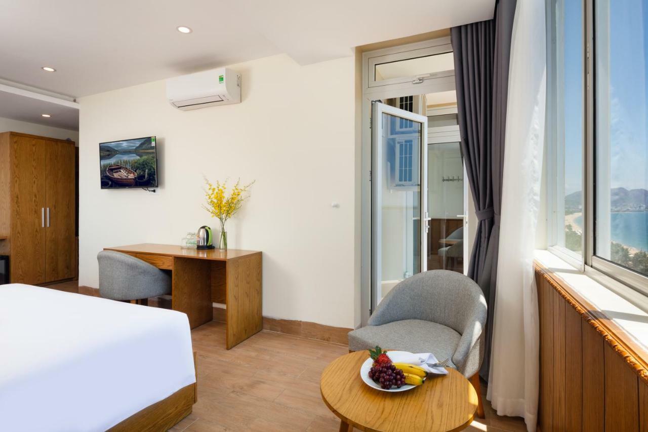 Glory Nha Trang Hotel Buitenkant foto