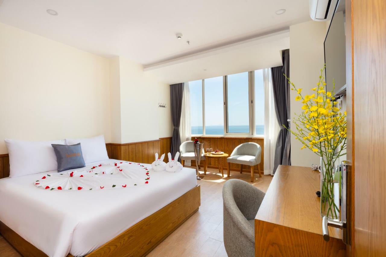 Glory Nha Trang Hotel Buitenkant foto