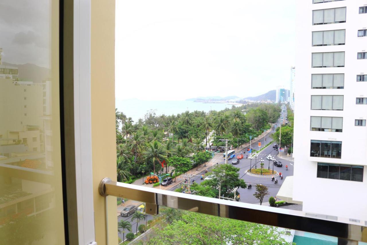 Glory Nha Trang Hotel Buitenkant foto
